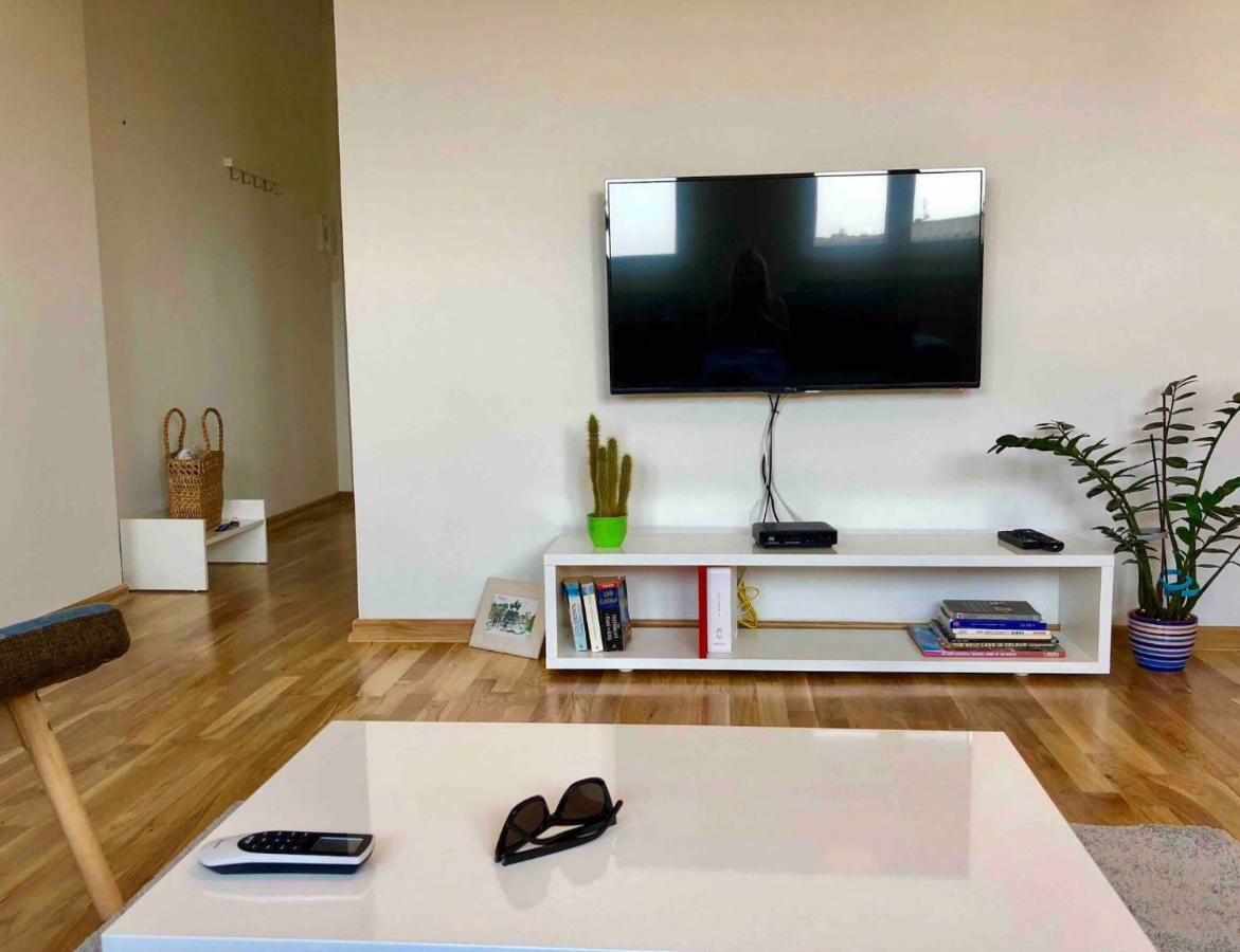 Uptown Mili Daire Belgrad Dış mekan fotoğraf